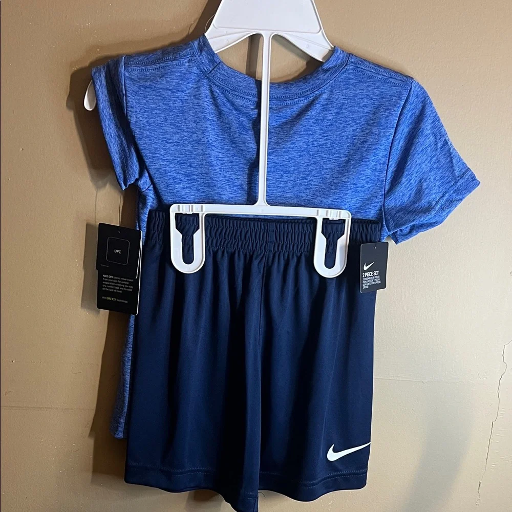 Nike Blue Heather Short Sleeve Tee with White & Navy Swoosh Shorts - Picture 3 of 6